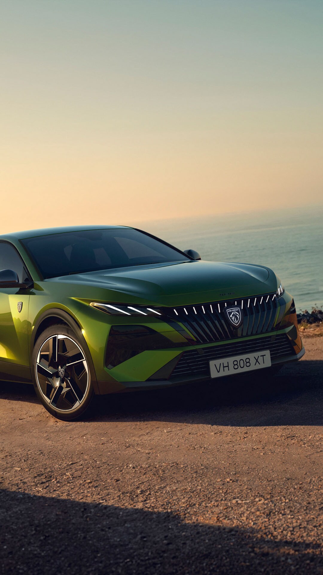 New PEUGEOT E-408 exterior