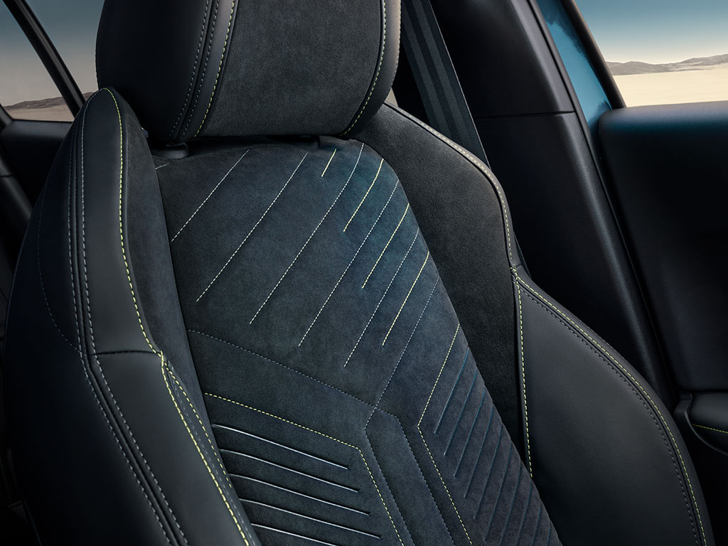 Nieuwe stoffen voor de PEUGEOT E-2008