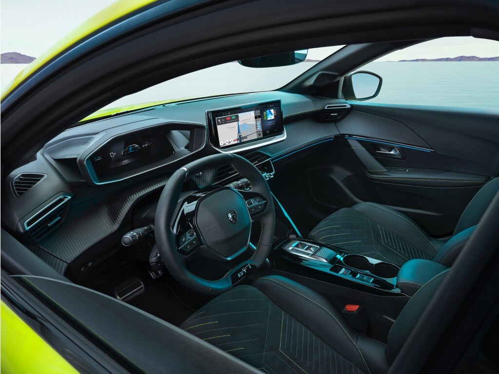 Nieuwe Peugeot E-208 met PEUGEOT i-COCKPIT®