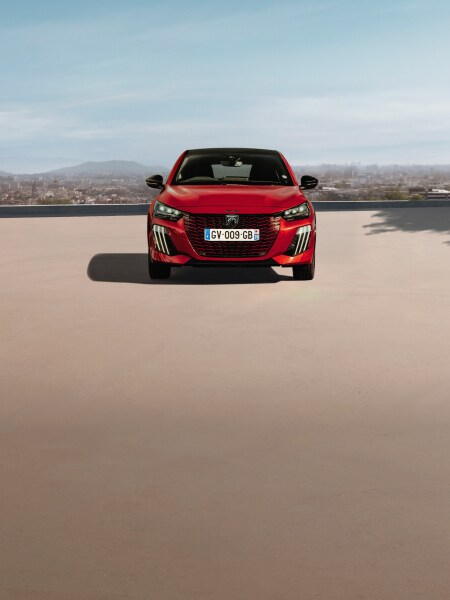 Vooraanzicht van de PEUGEOT E-208