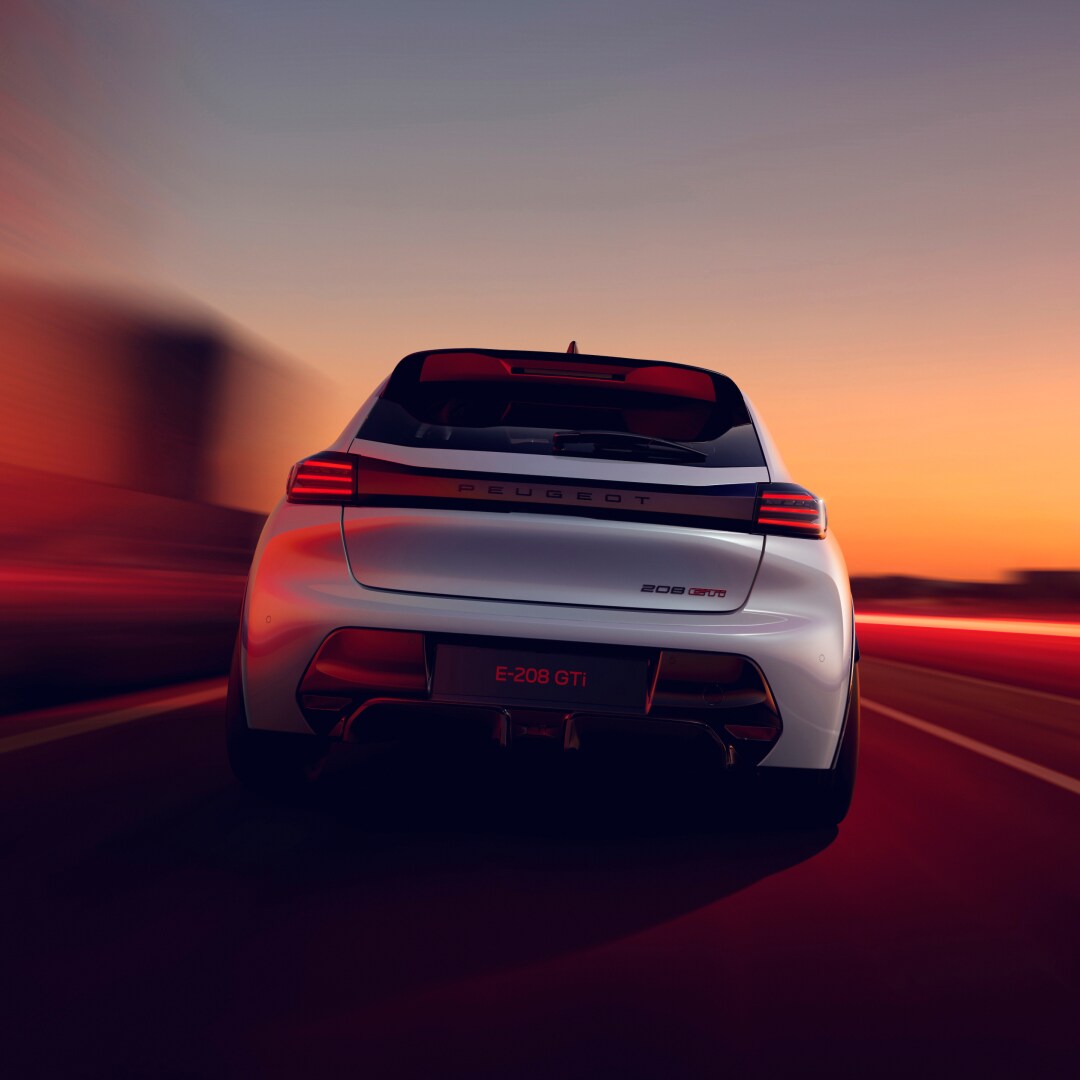 Achteraanzicht van de nieuwe PEUGEOT E-208 GTi